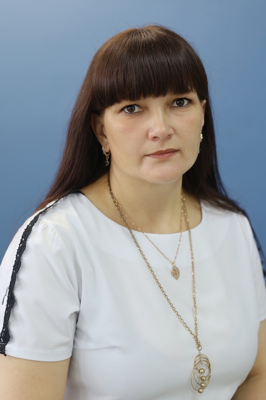Муратова Елена Анатольевна.