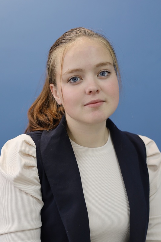 Котельникова Нина Юрьевна.